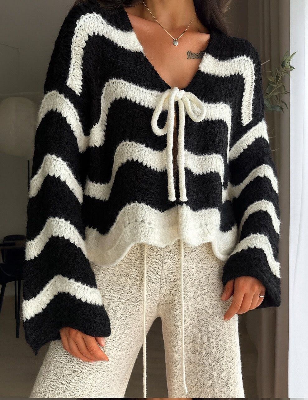 ⊹ STELLA Strickjacke Black ⊹