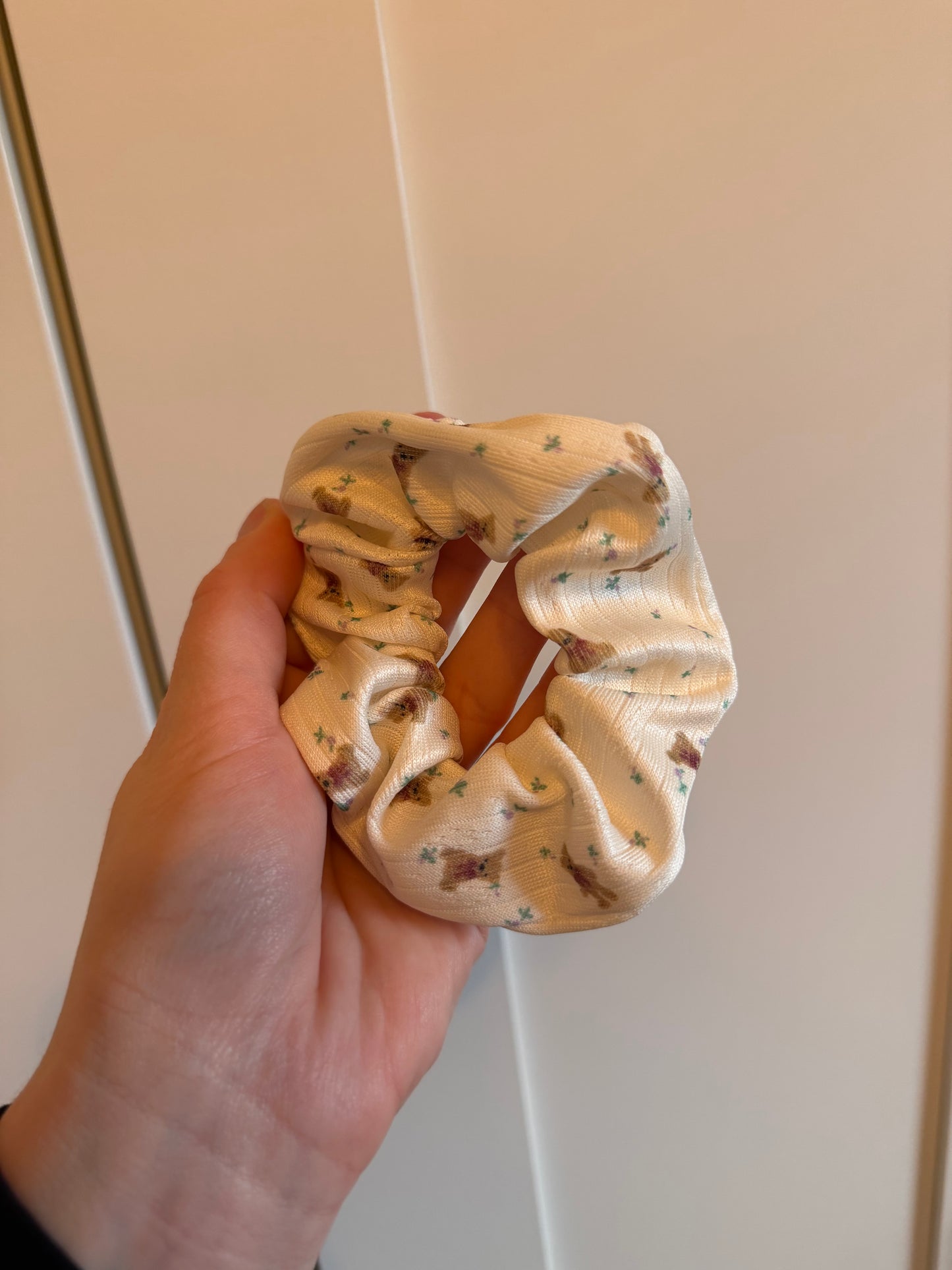 ⊹ BÄRCHEN Scrunchie ⊹