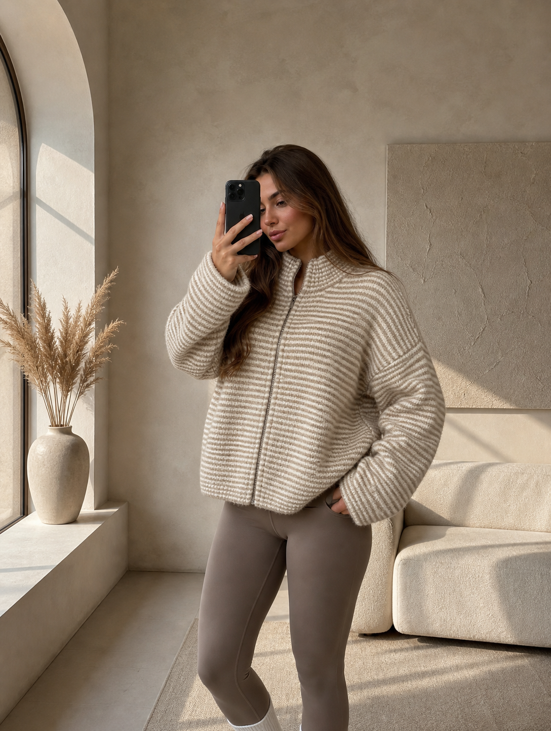 ⊹ KIRA Strickjacke Beige ⊹