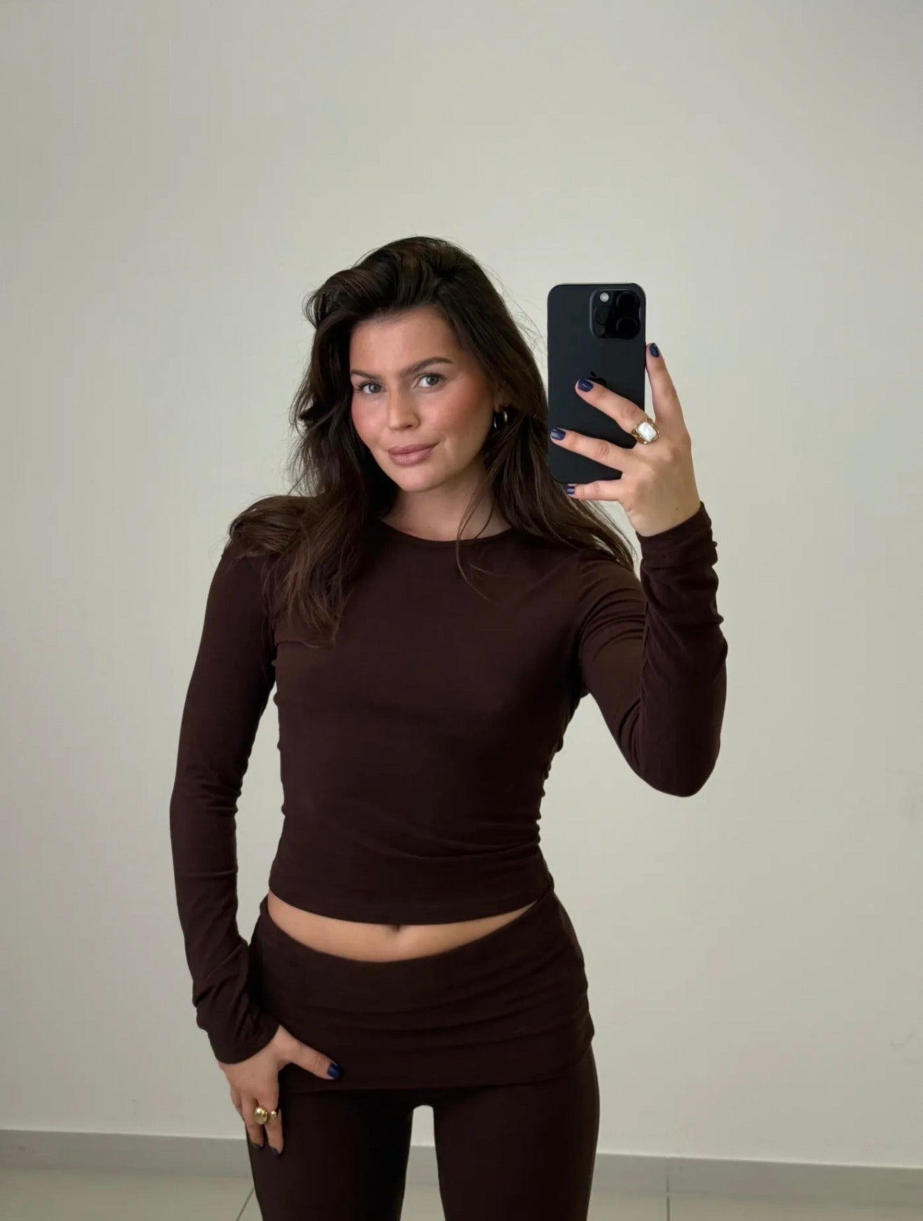 ⊹ BASIC Longsleeve Braun ⊹