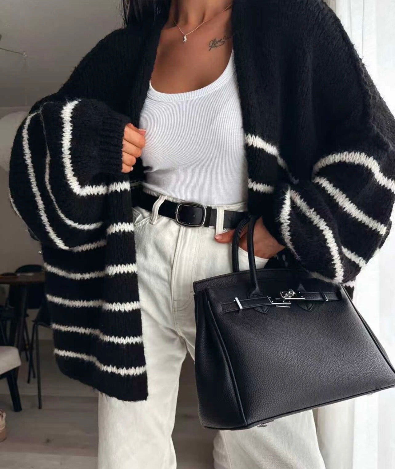 ⊹ SIMI Strickjacke Schwarz ⊹