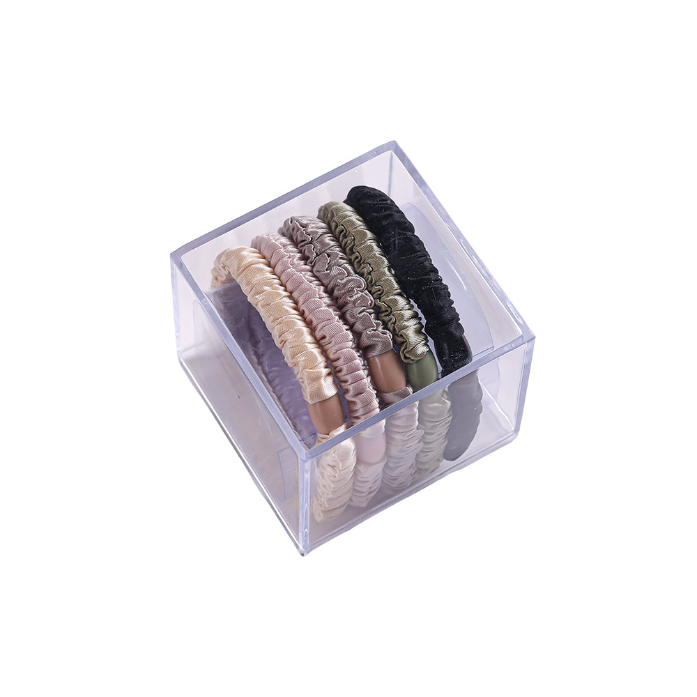 ⊹ SILK Scrunchies ⊹