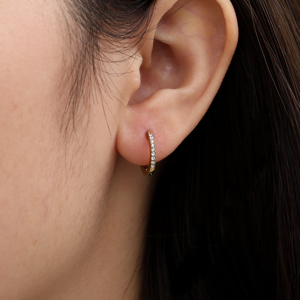 ⊹ SIMPLE DIAMOND Ohrringe Gold ⊹