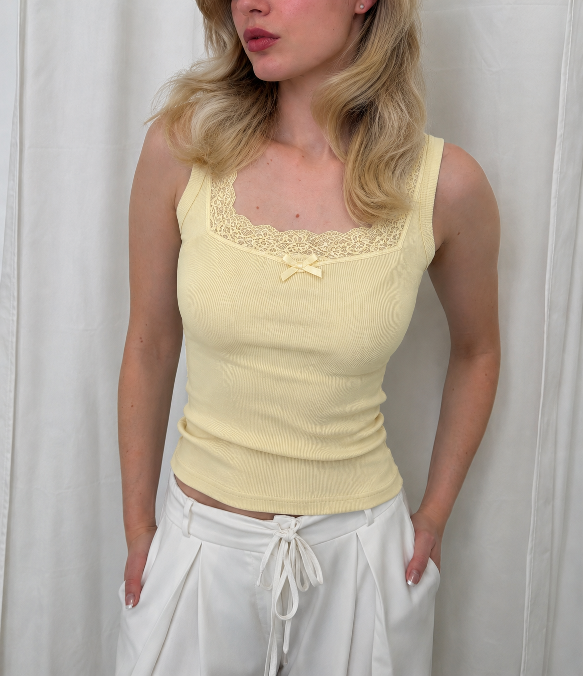 ⊹ BELA Top Yellow ⊹