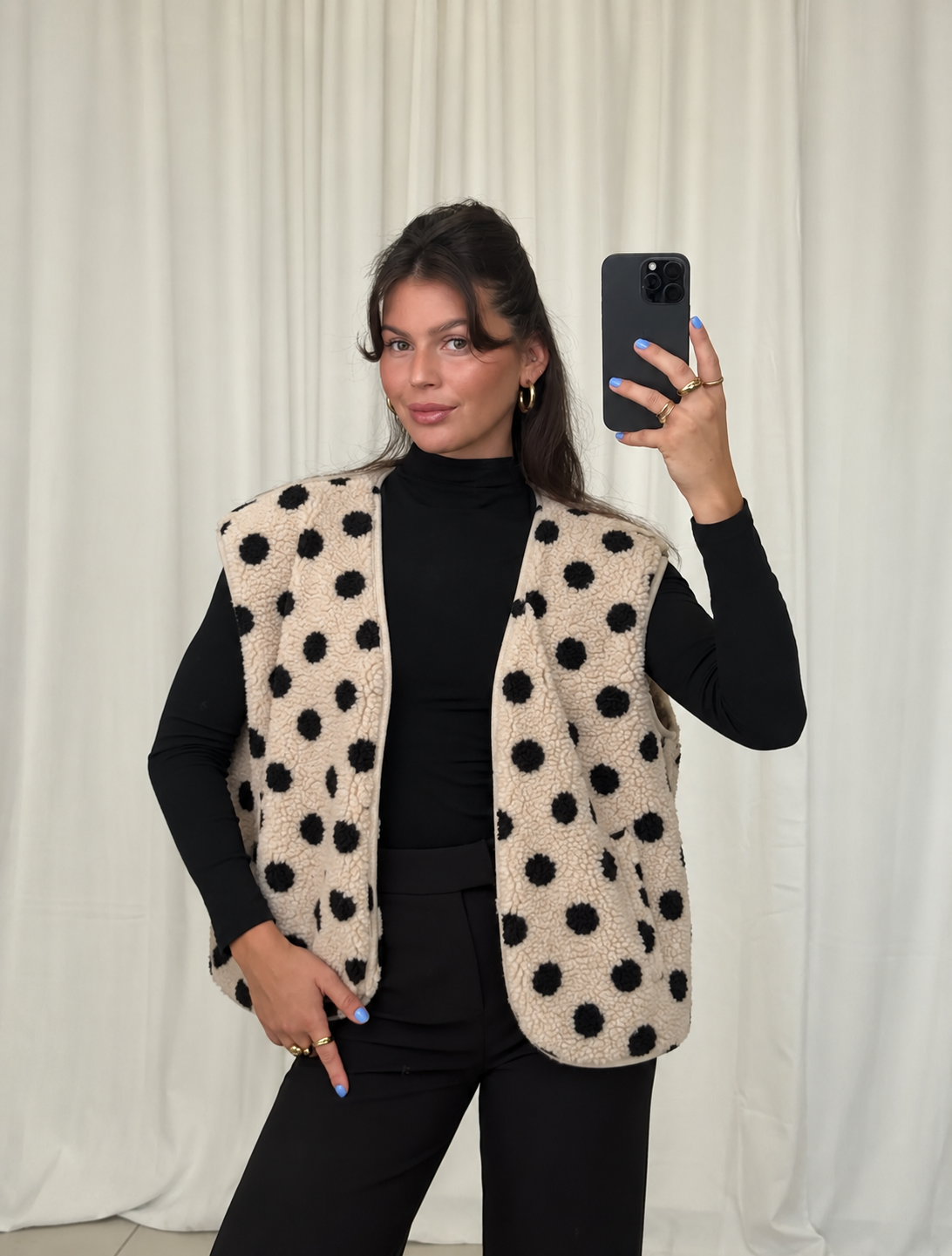 ⊹ DOTS FLUFFY Weste ⊹