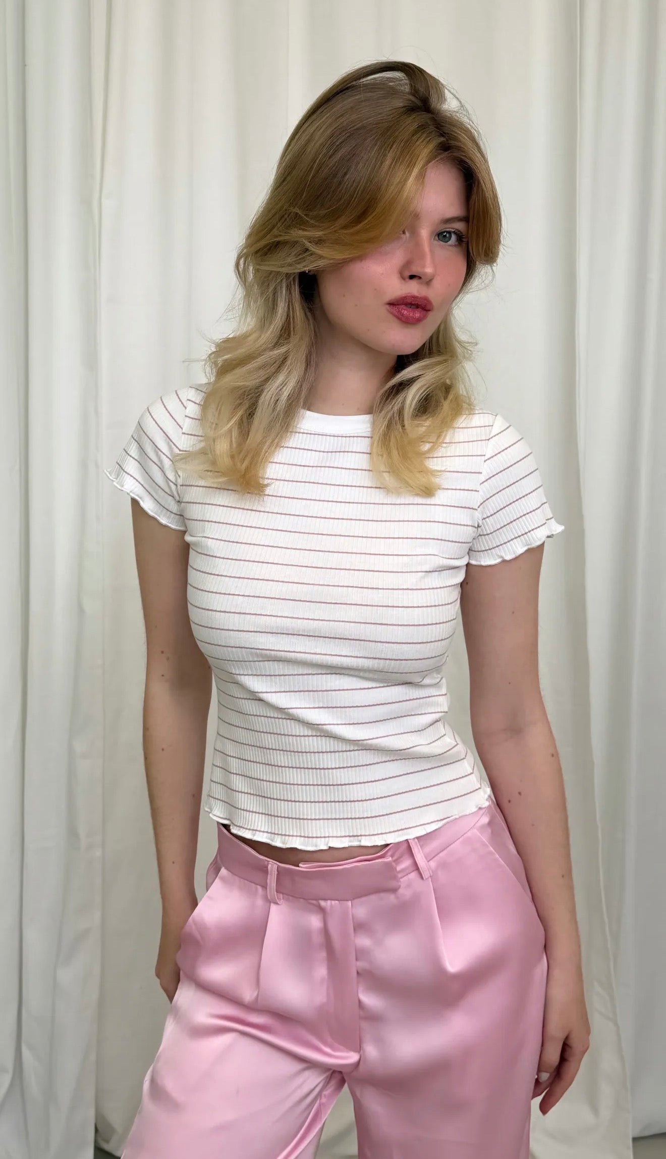 ⊹ LIV Tshirt Rose ⊹