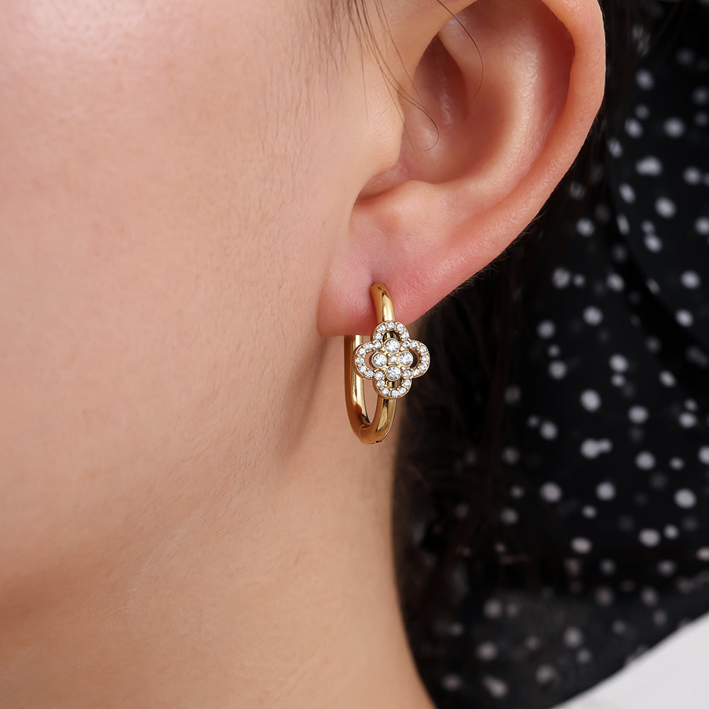 ⊹ CLOVER DIAMOND Creolen Gold ⊹