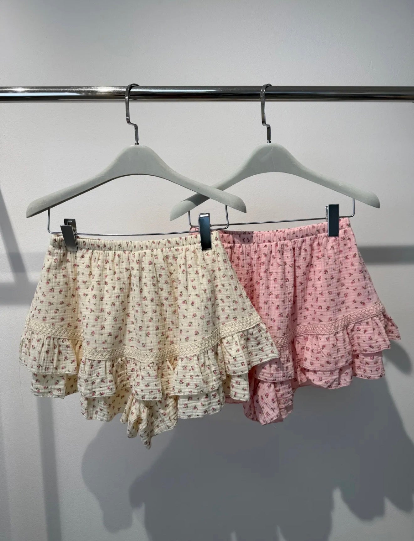 ⊹ BLOOM Skort Beige/Rose ⊹