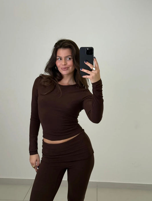 ⊹ BASIC Longsleeve Braun ⊹