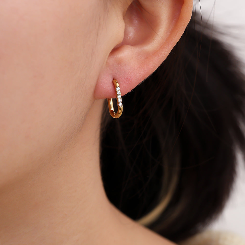 ⊹ SIMPLE DIAMOND Creolen Gold ⊹