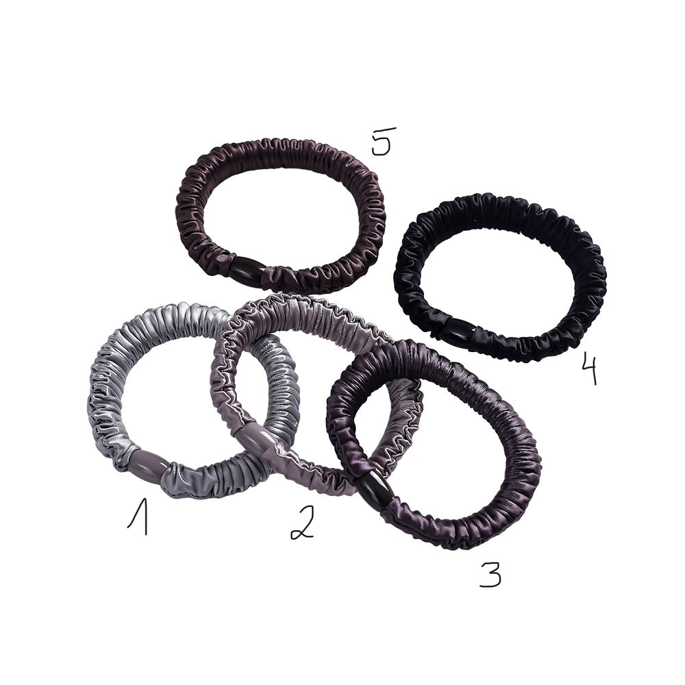 ⊹ SILK Scrunchies Black Edition ⊹