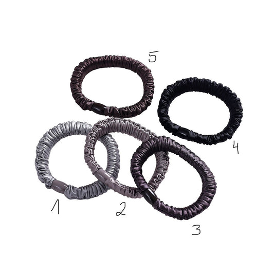 ⊹ SILK Scrunchies Black Edition ⊹