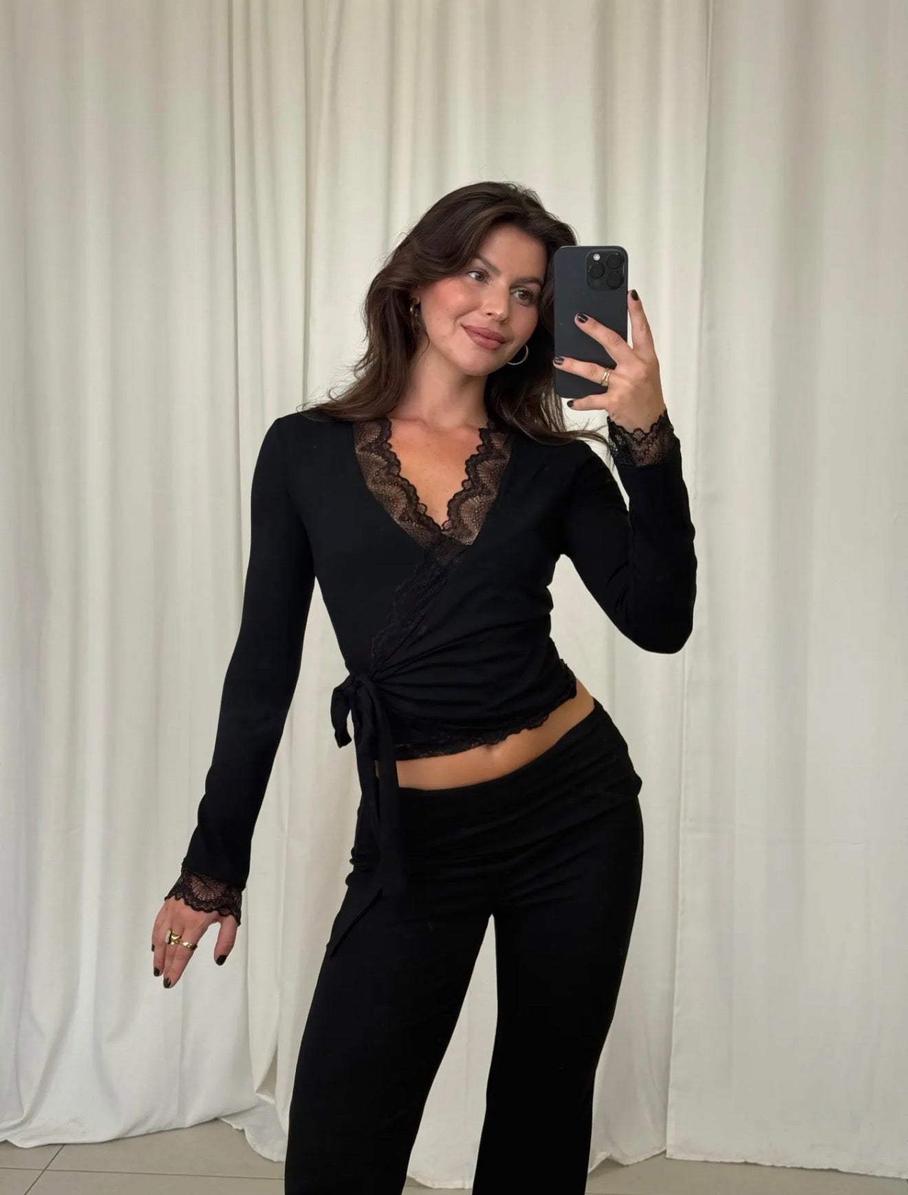 ⊹ GEORGINA Twist Black ⊹
