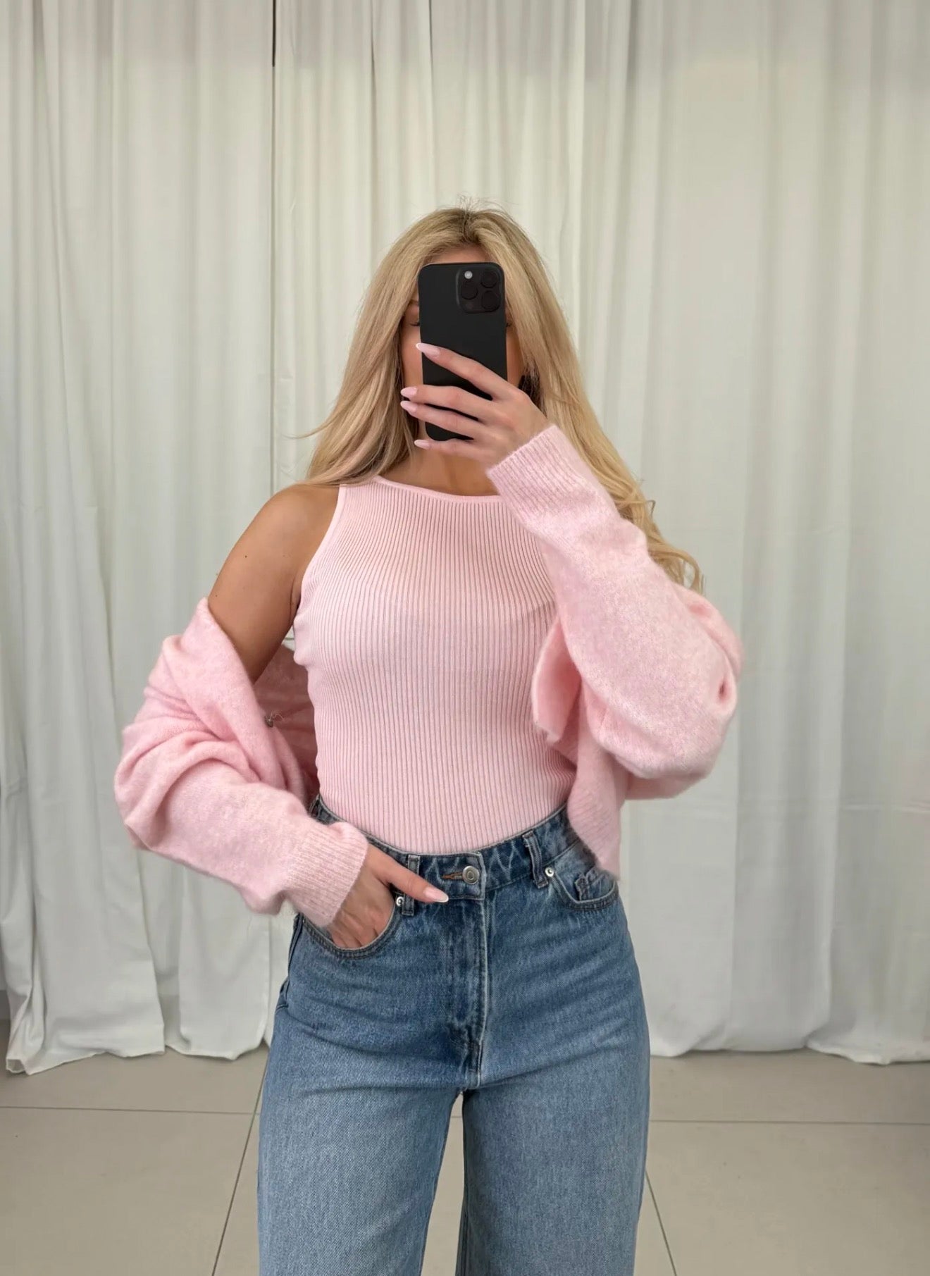 ⊹ LOU Top Rose ⊹