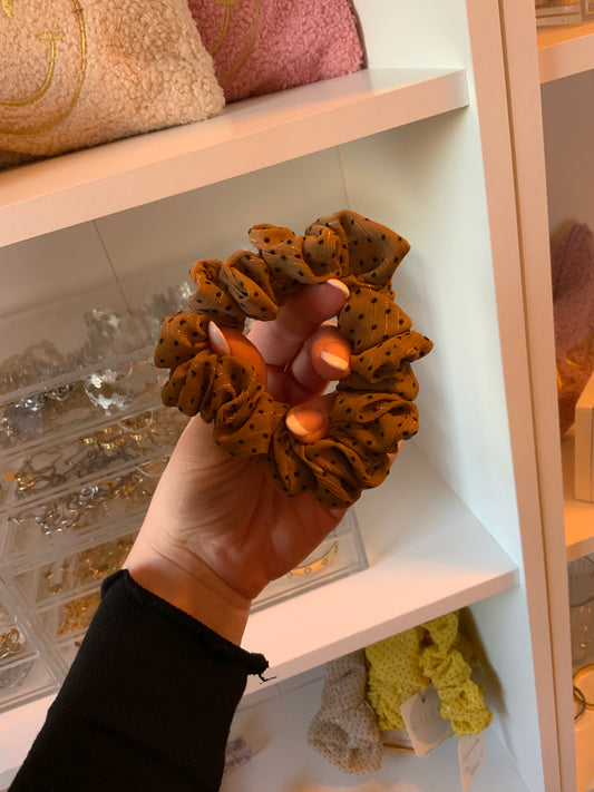 ⊹ DOTTI Brown ⊹ Scrunchie small (handmade)