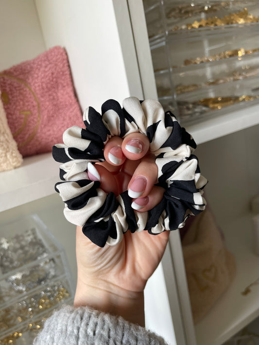 ⊹ MILOW ⊹ Scrunchie small (handmade)